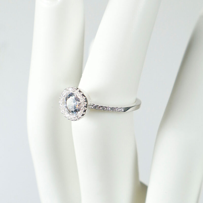 Anillo Halo Real