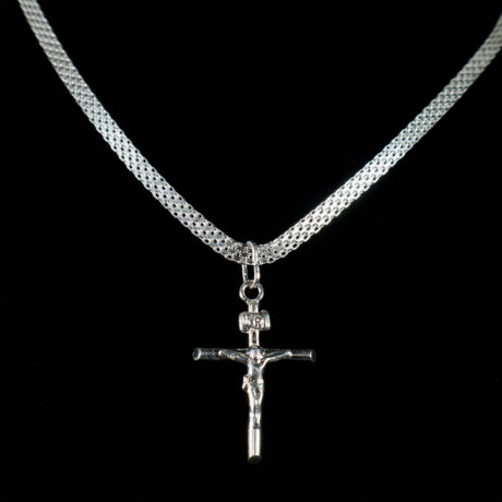 Dije Cristo en Cruz en Plata