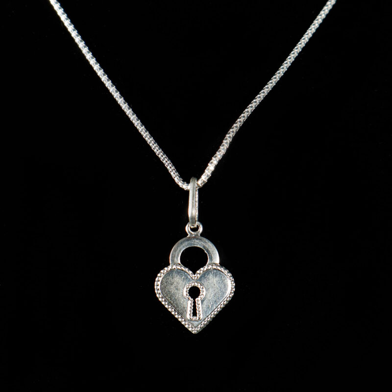 Dije Corazón Llave en Plata